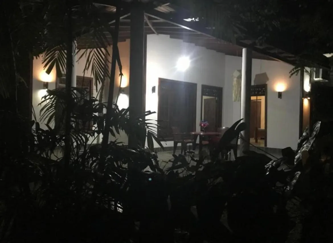 Karu'S Hostel Sigiriya